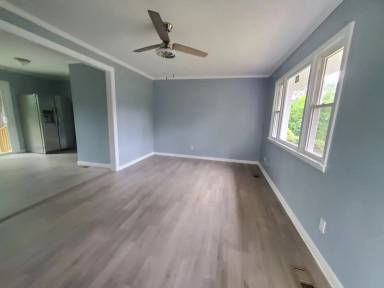 Main picture of 972 Comet Cir