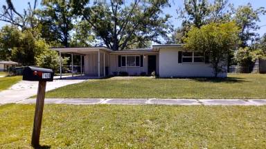 Main picture of 7408 Canaveral Rd