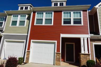 Main picture of 30 Timber Oak Way