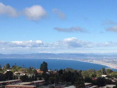 Main picture of 5987 Peacock Ridge Rd