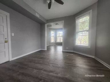 Main picture of 6612 S Rhodes Ave