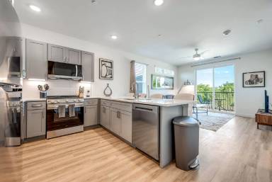 Main picture of East 9th Apartments
