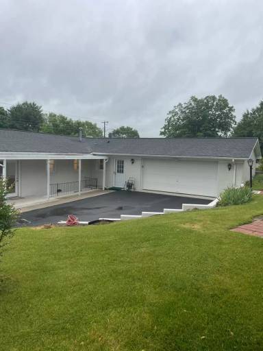 Main picture of 401 Houston St