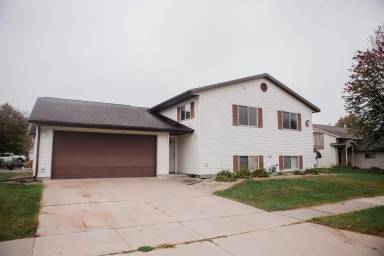 Main picture of 105 Griswold Ave