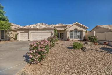 Main picture of 3314 E Utopia Rd