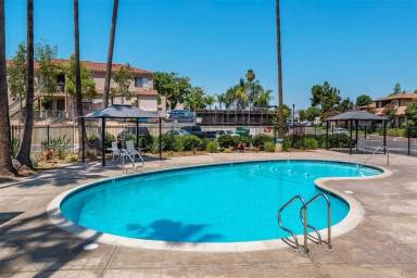 Main picture of 9733 Winter Gardens Blvd