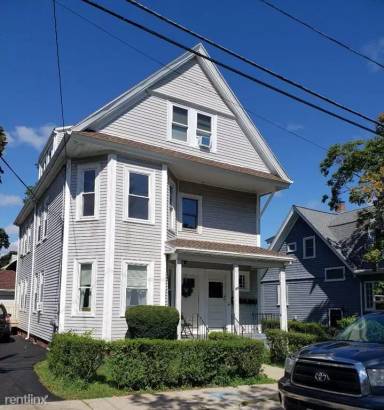 Main picture of 71 Adams St