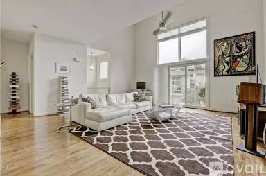 Main picture of 1378 Stirling Cir NW