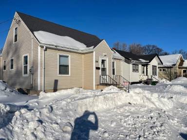 Main picture of 1318 4th Ave S