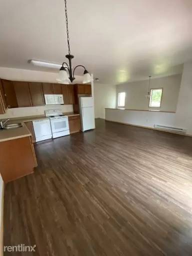 Main picture of 515 4th Ave NW