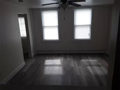 Main picture of 4016 Church St