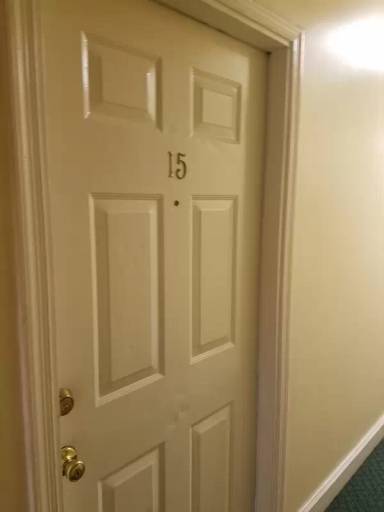 Main picture of 409 W Race St