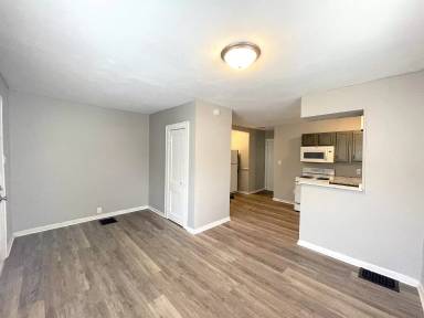 Main picture of 3836 E Michigan St