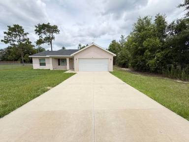Main picture of 85 Maple Dr