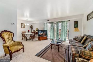 Main picture of 101 Fitz Ct