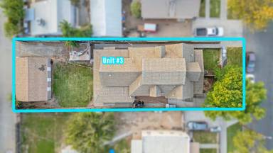 Main picture of 536 W 10th St