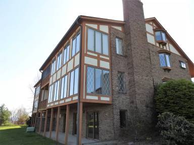 Main picture of 901 Fleetwood Plz