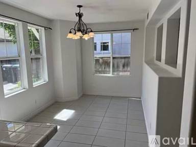 Main picture of 13562 Corsican Ct