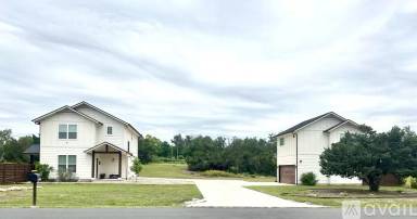 Main picture of 10502 Oak Valley Trl