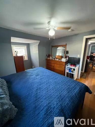 Main picture of 2505 Girard Pl
