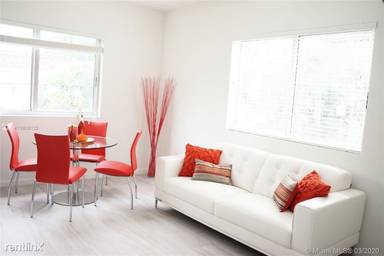 Main picture of 820 15th St