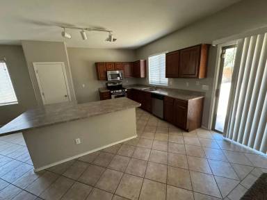 Main picture of 45296 W Gavilan Dr