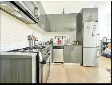 Main picture of 997 Jefferson Ave