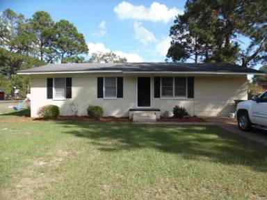 Main picture of 308 Lakeview Dr