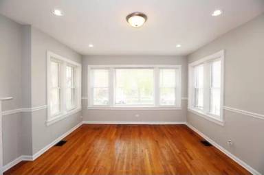 Main picture of 8100 S Marshfield Ave