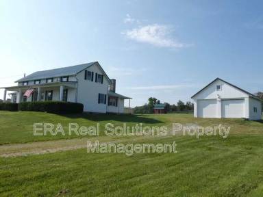 Main picture of 6590 E New Market Rd