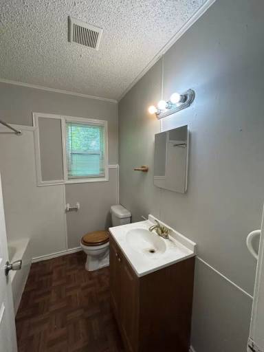 Main picture of 3608 Hay Ave