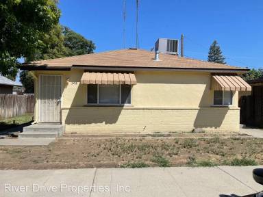 Main picture of 508 S Oak Park St