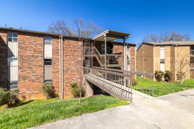 Main picture of 431 Canberra Dr