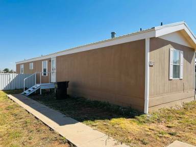 Main picture of 3912 Weston St