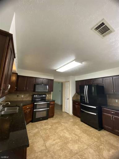 Main picture of 1403 Kernstown Ln