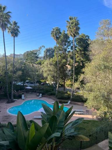 Main picture of The Bluffs at Fashion Valley