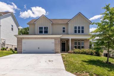Main picture of 633 Castle Rd