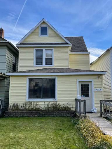 Main picture of 1912 Greysolon Rd