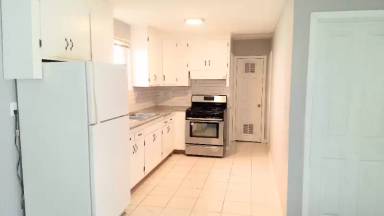 Main picture of 1003 12th St