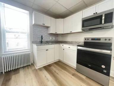 Main picture of 69 6th St