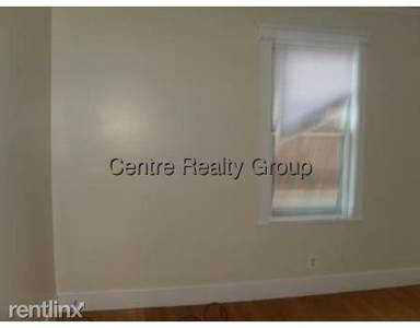 Main picture of 79 Rosseter St