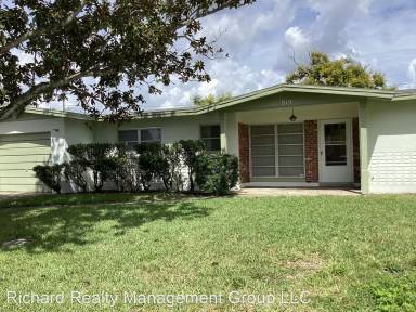 Main picture of 919 Plato Ave