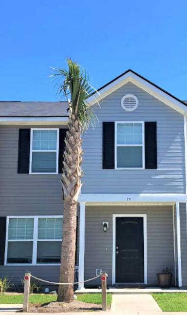 Main picture of 21 St Augustine Way
