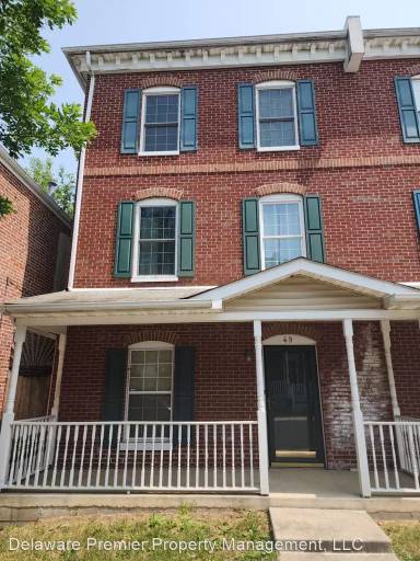 Main picture of 49 E McCaulley Ct