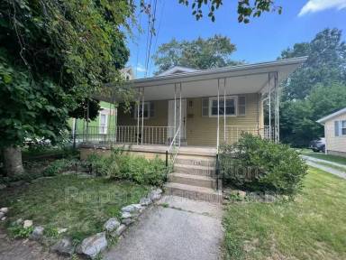 Main picture of 178 N Union St
