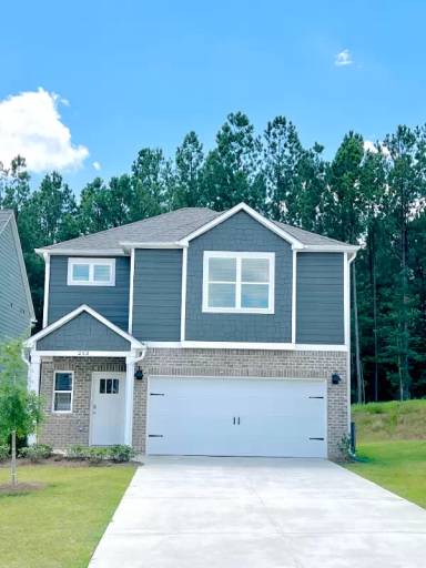 Main picture of 252 Chelsea Park Cir