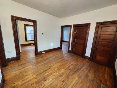 Main picture of 118 Colfax St NE