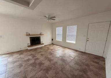 Main picture of 211 S Desoto St