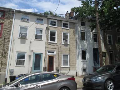 Main picture of 164 Carson St