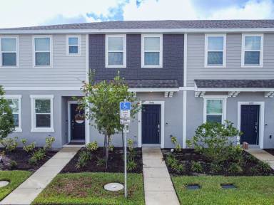 Main picture of 3348 Composition St